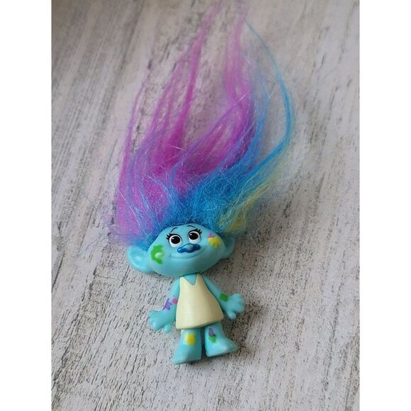 Dwa 2015 trolls mini girl purple blue doll toy figure - Picture 1 of 5